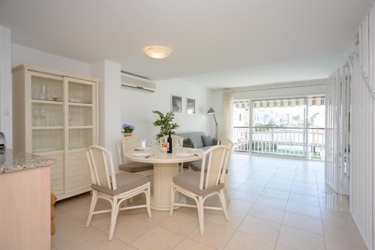 Casa Cartago Villa Empuriabrava Exterior photo