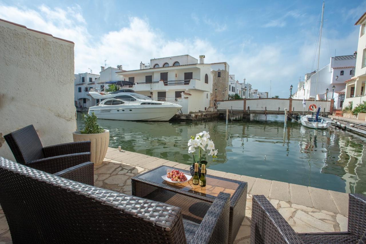 Casa Cartago Villa Empuriabrava Exterior photo